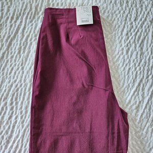 Time and Tru Burgundy High Rise Stretch Millennium Skinny Pant